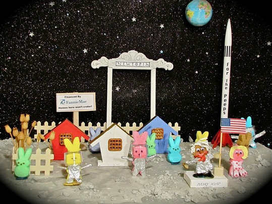 Newt Peeprich Builds His Colony on the Moon