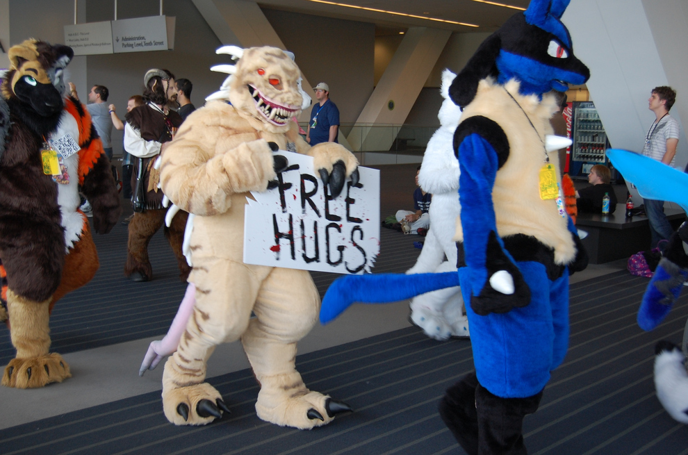 990px x 655px - Are Furries Really So Bad?