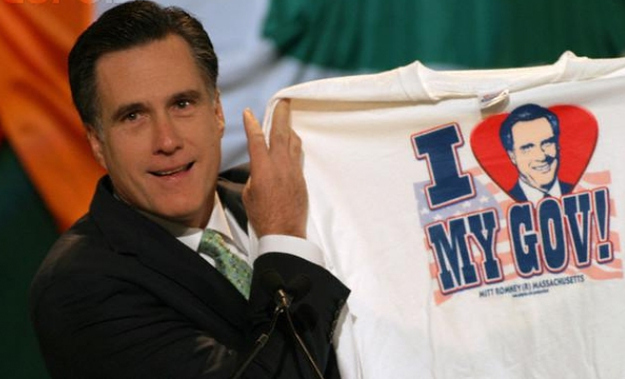 Romney at the 2006 Massachusetts St. Patrick's Day breakfast.
