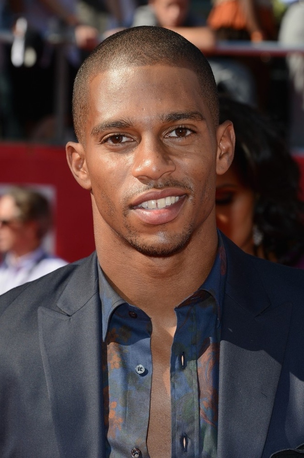 LOS ANGELES, CA - JULY 11: NFL player Victor Cruz of the New York Giants arrives at the 2012 ESPY Awards at Nokia Theatre L.A. Live on July 11, 2012 in Los Angeles, California.