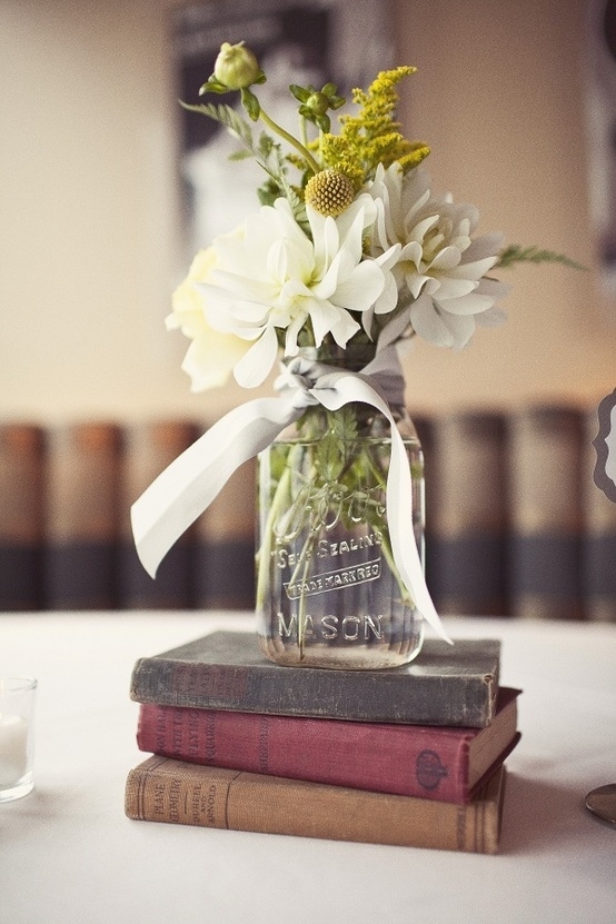 21 Centerpieces You Can Easily Diy