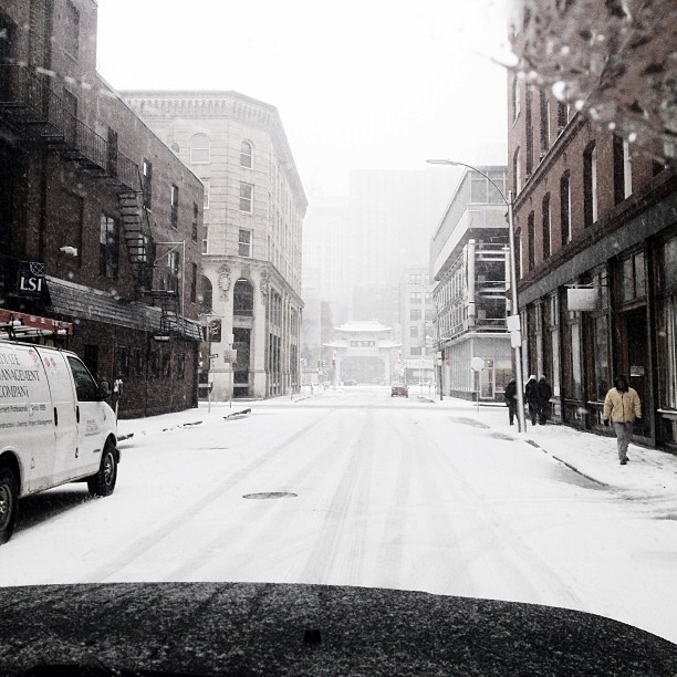 14 Eerie And Gorgeous Instagrams Of Boston S Road Closure   Enhanced Buzz 23092 1360363099 1 