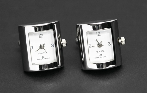 Desperate to get out of the office? Always watching the clock? With these clock cufflinks, you can now stare at these and your boss won't know you're counting the minutes.