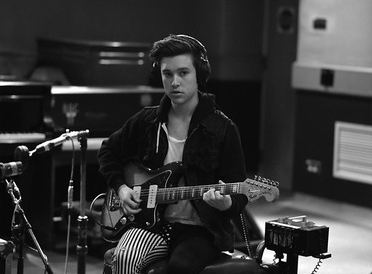 Guitarist Zach abel.. just look at that baby face.