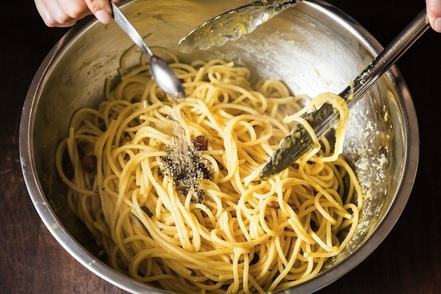 How To Make Easy Pasta Carbonara