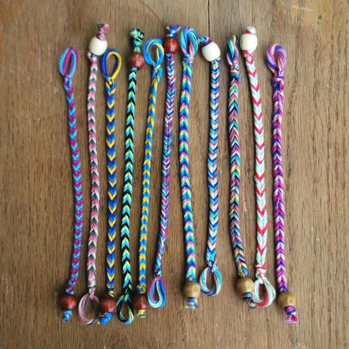 Different types of bracelets hot sale to make with string