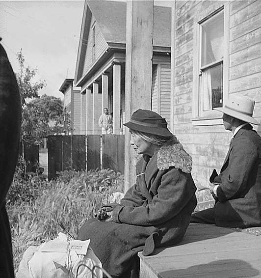 (1942)
