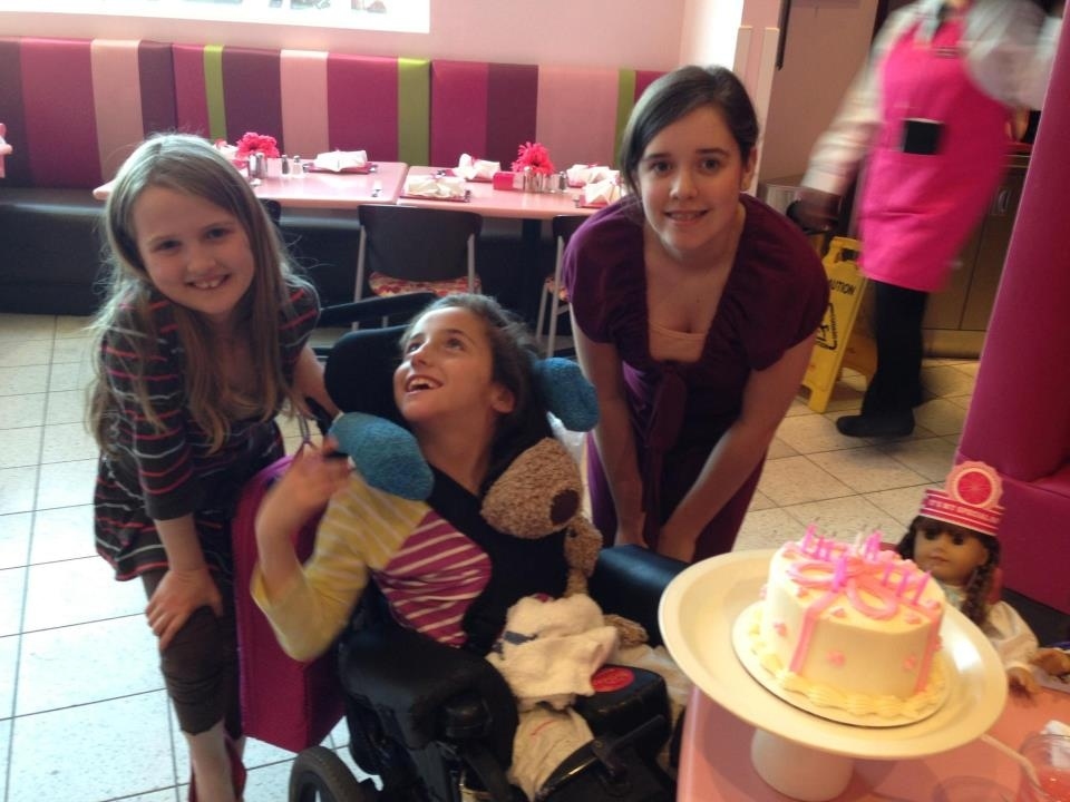 11-Year-Old Girl In A Wheelchair Turned Away From A Museum Because Her ...