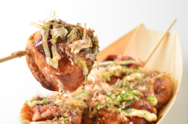 12 Local Dishes You Can't Miss When You Travel