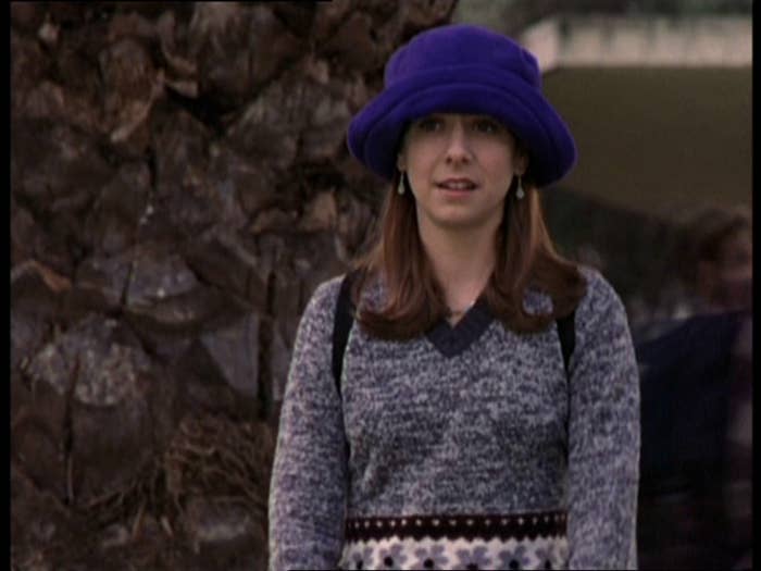 The 27 Most 90s Outfits Worn On Buffy The Vampire Slayer Image information:...