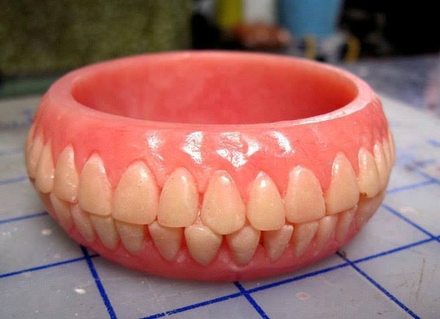 My what big teeth your bracelet has!