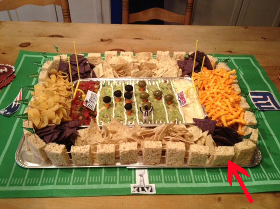 10 Easy Steps To Building The Ultimate Snack Stadium