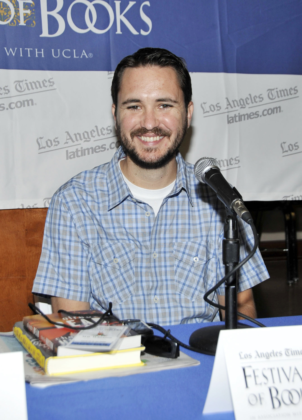 Being in the original cast of Star Trek: The Next Generation makes Wil an instant nerd icon. Wheaton's an avid gamer and is one of the internet's largest nerd crushes.