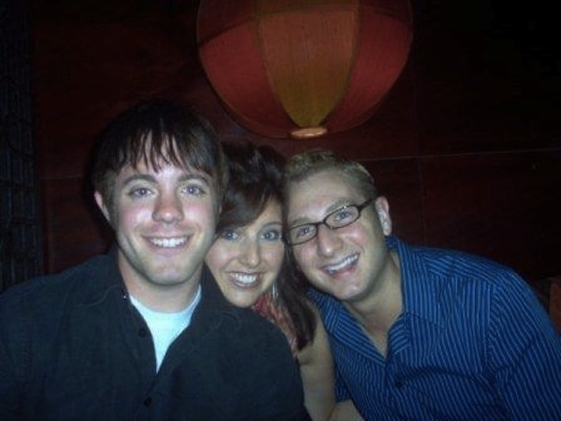 In 2008, Courtney married The Groundlings Theater's lighting and sound director, Scott Kolanach.