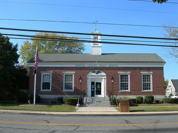 Built in 1940, this post office has a mural painted for the New Deal too.