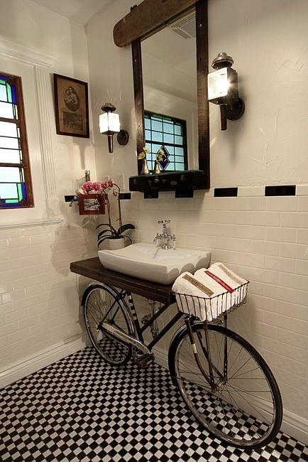 27 Clever And Unconventional Bathroom Decorating Ideas