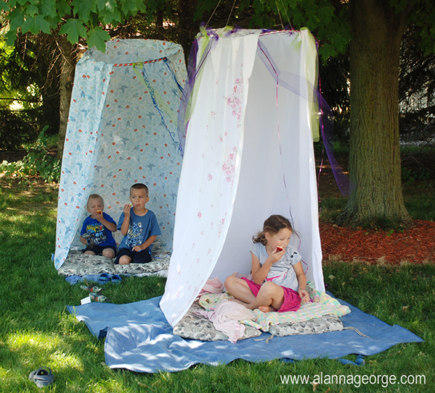 Make little hideouts of hula hoops and shower curtains.