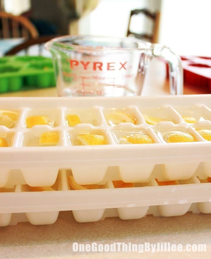 Freeze lemon slices in vinegar. Run a few cubes through the disposal every few days to keep it fresh.