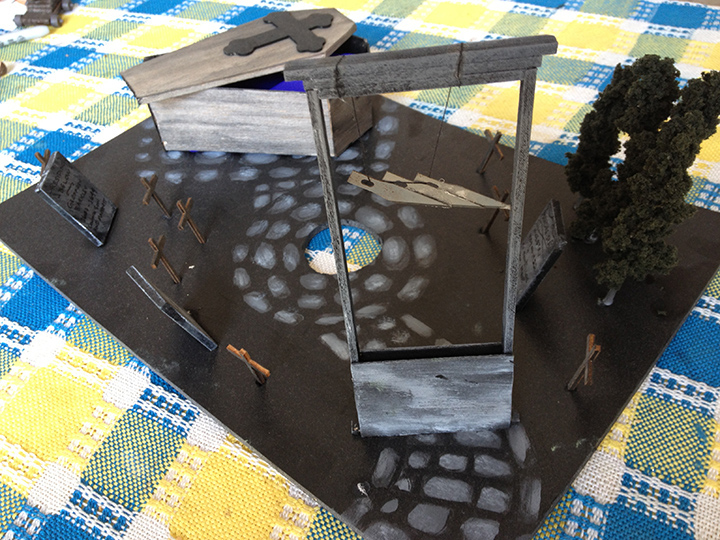 Look at that little guillotine!