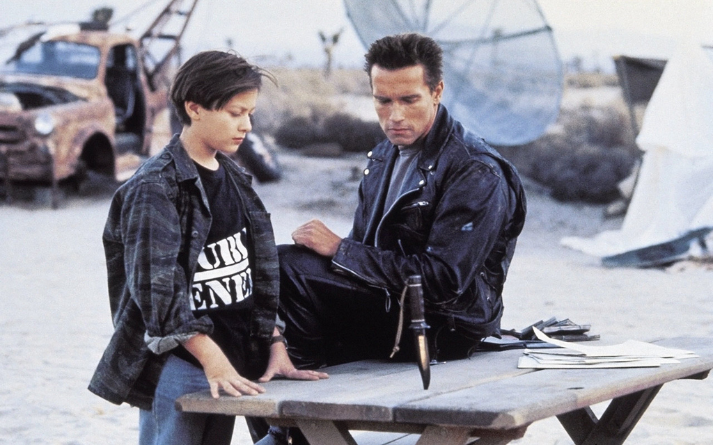 John Connor shows the Terminator how to levitate a knife using only his mental powers.
