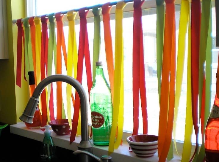 Clever Diy Ways To Decorate Your Classroom, Classroom Curtain Ideas