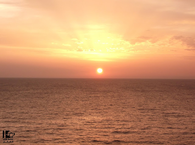 A sunset in South Kornish, October 1. The caption on this photo is "Sun of freedom."