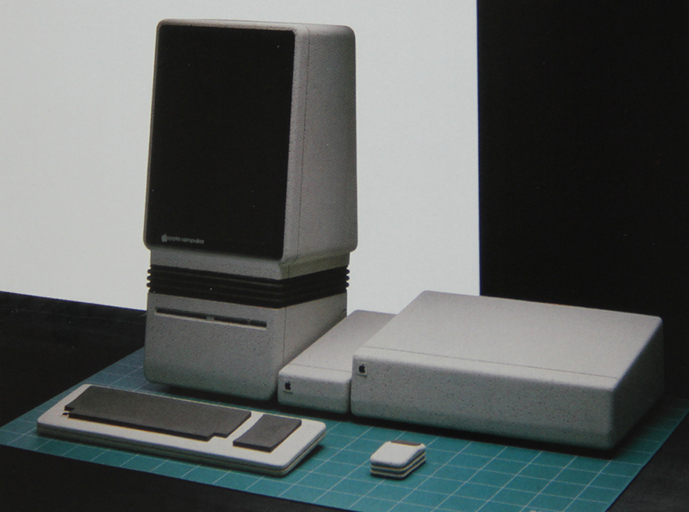 Harmut Esslinger's "Americana" Apple computer design.