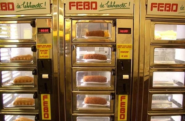 Hot Bread vending machine RSL Top 50 unusual vending solutions