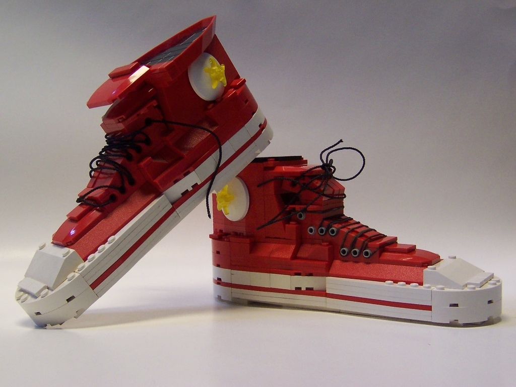 Things made out online of legos