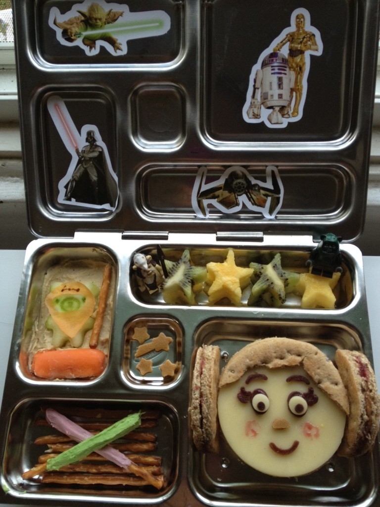 Lunchbox Dad: How to Make a Food Art Star Wars Stormtrooper Sandwich School  Lunch Recipe!