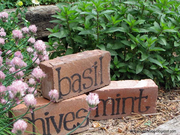 26 Diy Plant Markers For Your Springtime Garden