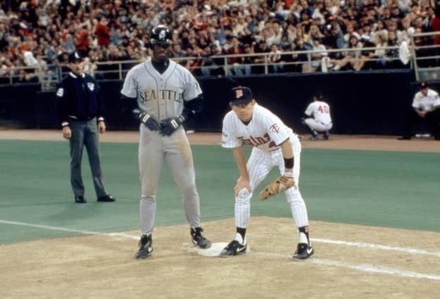 24 Things That Prove Ken Griffey Jr Was The Coolest