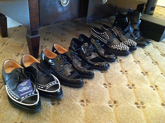 It's hard to decide what to wear when you have such a large selection. Miguel struggled to pick a pair before the Grammys earlier this year, as captured by this photograph taken before his red carpet appearance.