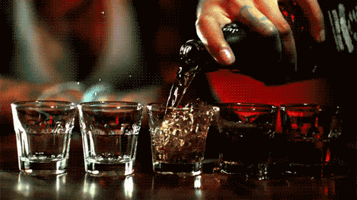 Um estudo de 2003 com o Beth Israel Deaconess Medical Center descobriu que as chances de ocorrência de demência eram mais baixas entre aqueles adultos que consumiam álcool moderadamente, quando comparados àqueles que consumiam zero álcool!