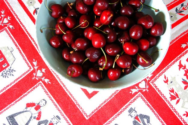 Is there formaldehyde in maraschino cherries?