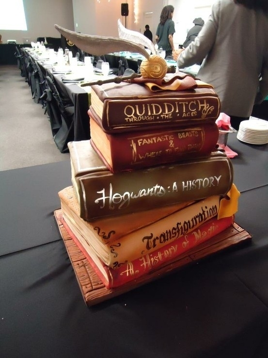 How to make a Harry Potter Open Spell Book Birthday Cake - Sunday Baking