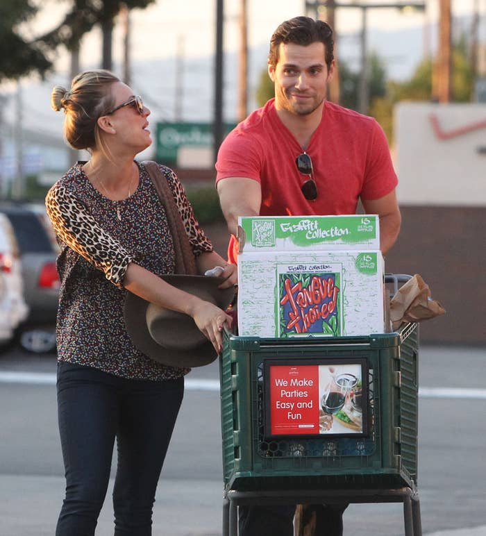 Poof! Henry Cavill and Kaley Cuoco are a couple no more - Los