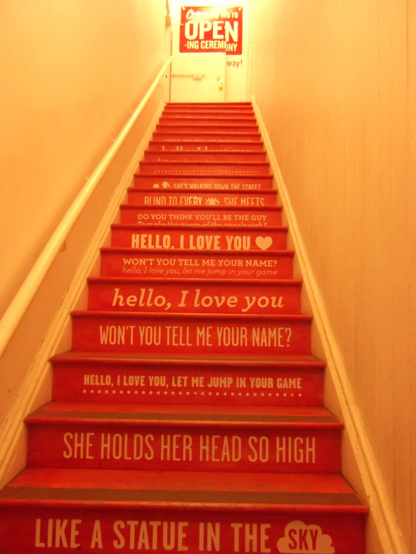 Song: Hello, I Love You by The Doors