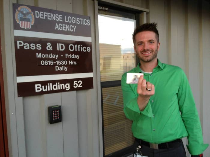 Husband Of Gay Service Member Booed At Gop Debate Now Has His Military Spouse Id Card 3364