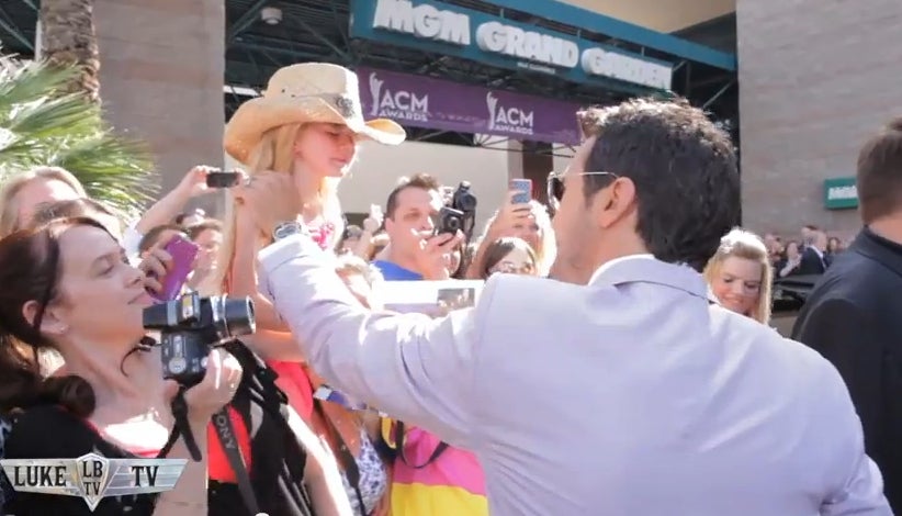 The Country Paparazzi on BuzzFeed