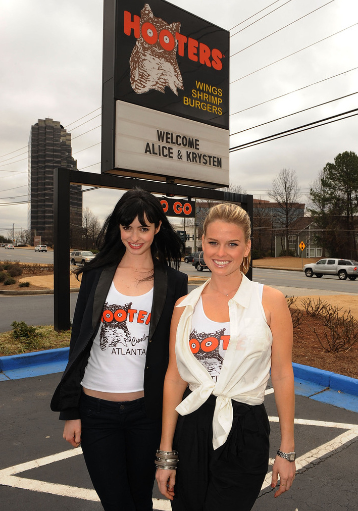 Alice used to work for Hooters