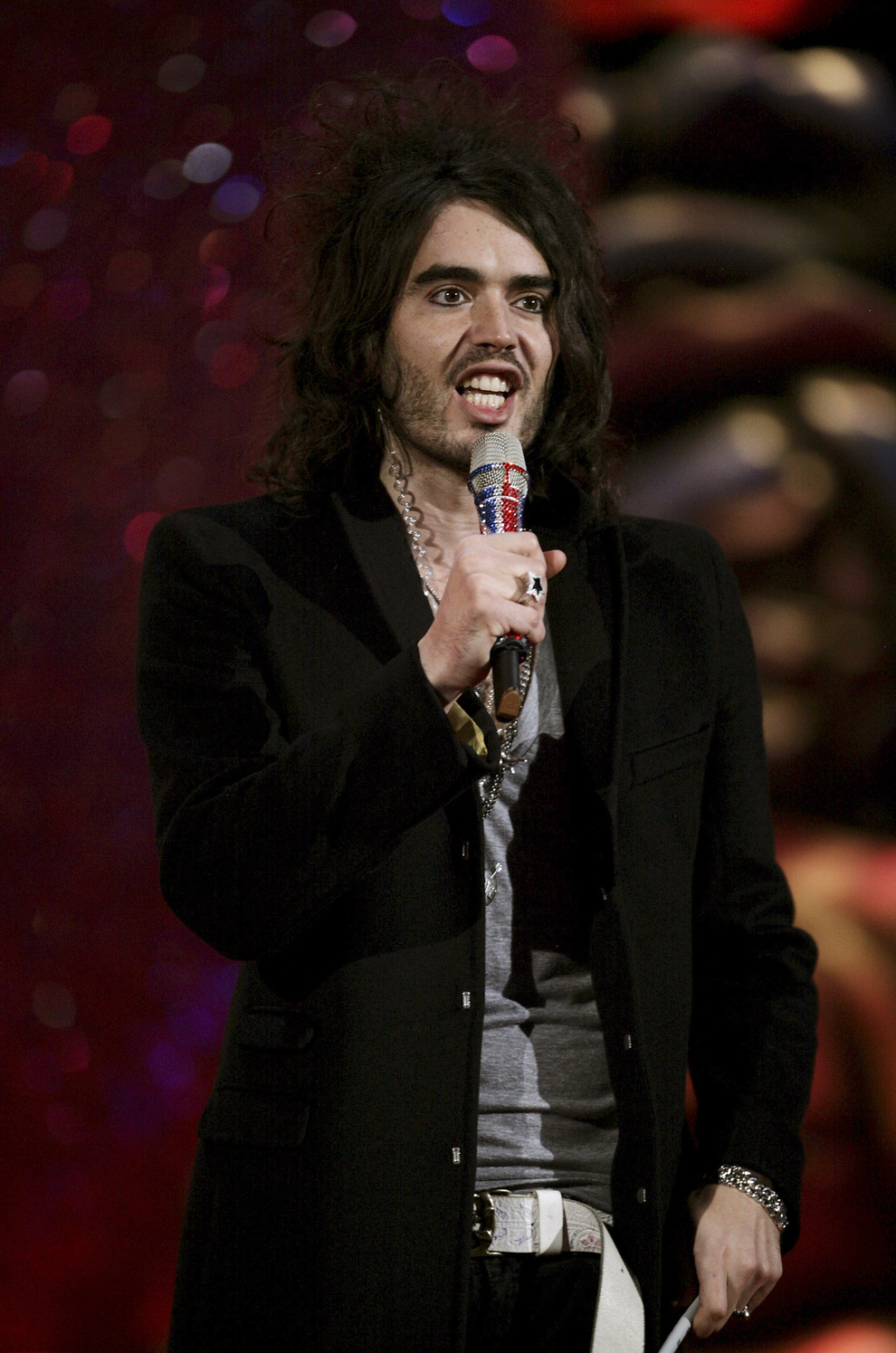 17 Famous Men Who Wear The Hell Out Of Makeup