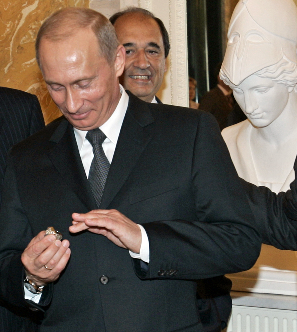 Vladimir Putin Shocked New England Patriots Owner With Terrifying