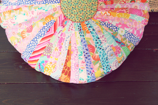 More seating is always a good thing. Here's a way to DIY a matured version of a bean bag chair. Instead of a soccer ball or teddy bear motif, this one can have whatever fabric scraps make your undergraduate heart a'flutter.