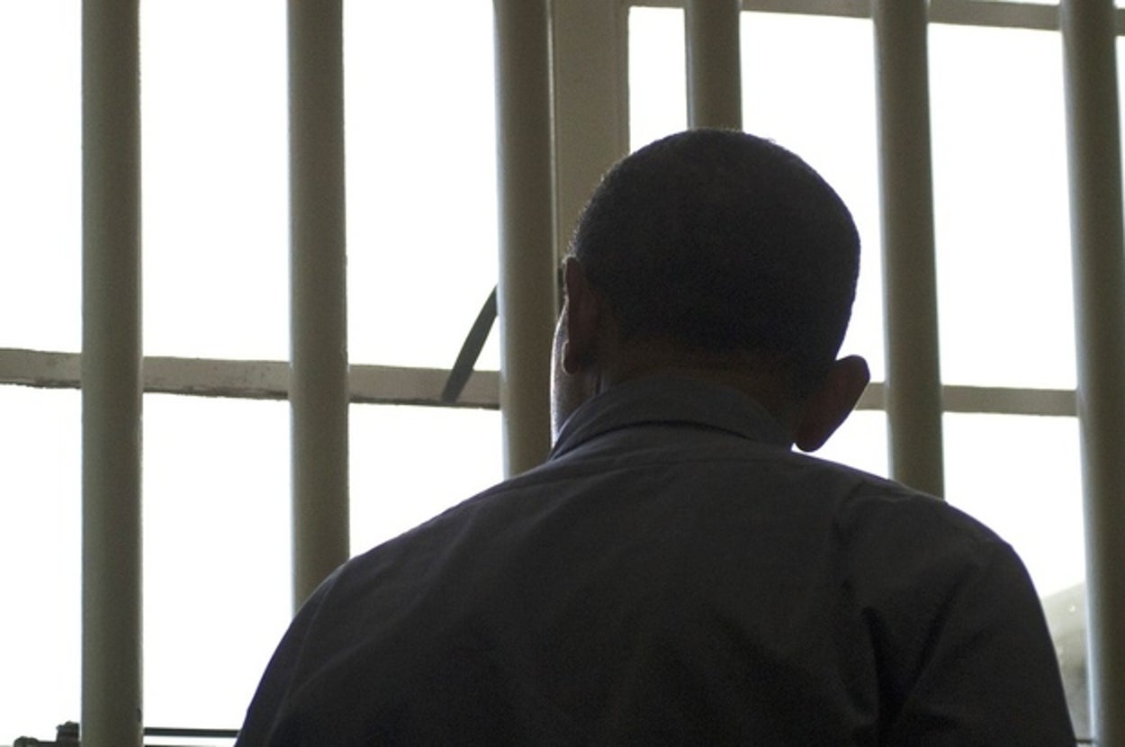 16 Moving Images From President Obama's Visit To Nelson Mandela's Jail Cell, image size:1250x830