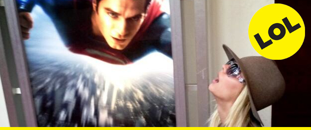 Just in case you weren't completely buying the rumor that Kaley Cuoco and Henry Cavill were dating, here's a photo of Kaley staring at Henry that she tweeted on June 15.