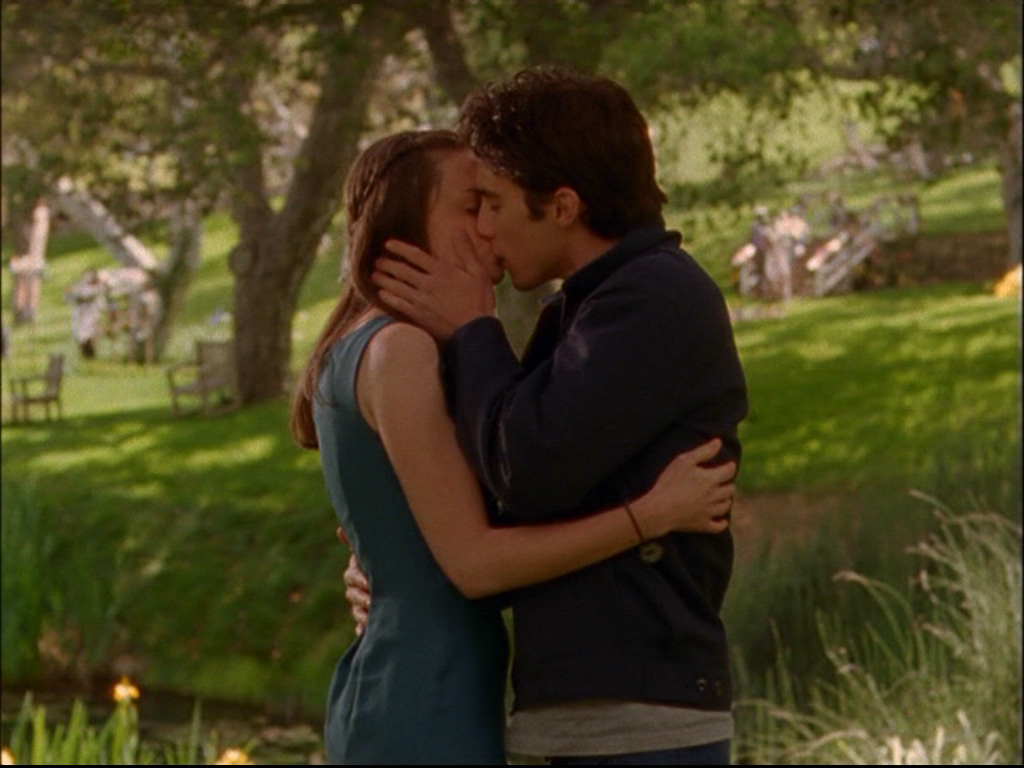 A confusing mess of love for both of the Gilmore Girls. While Rory finally acknowledged her feelings for the returned Jess with a stolen kiss, Lorelai watched her chance with Christopher slip away when he realized his girlfriend was pregnant. One of Lauren Graham's best moments. And all while Sookie and Jackson got married!