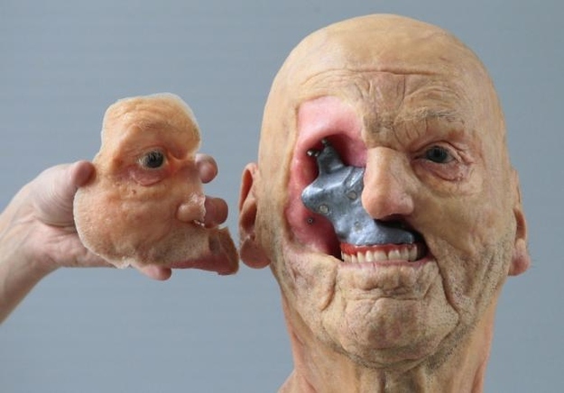 With these machines you could make anything. For example, the person above lost parts of his face. Scientists & doctors collaborated to create for him a very realistic piece that he can wear to make his injuries virtually unnoticeable.