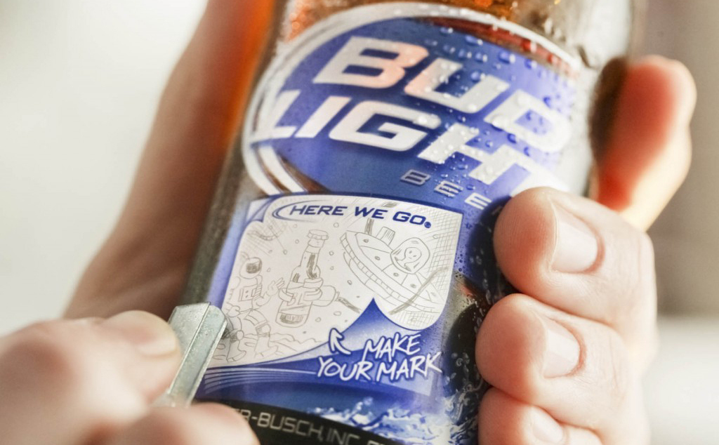 Get your creative spirits flowing (like beer)! Ever been to a crowded bar and got confused about which bottle on the bar is yours? I think we all have (at least after a few bottles). Well, now you can write your name on it and save some confusion. You can pretty much write, or draw, anything on it really; phone numbers, names, insults, threats – anything goes!