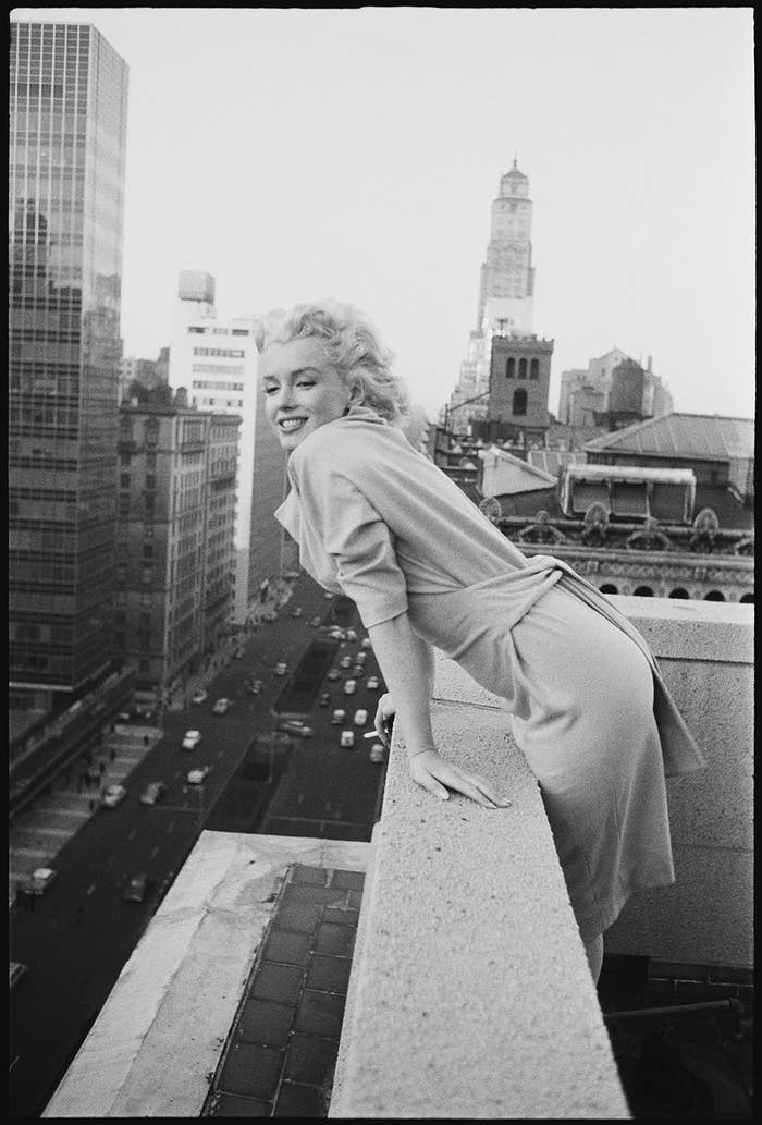 31 Candid Photos Of Marilyn Monroe In New York